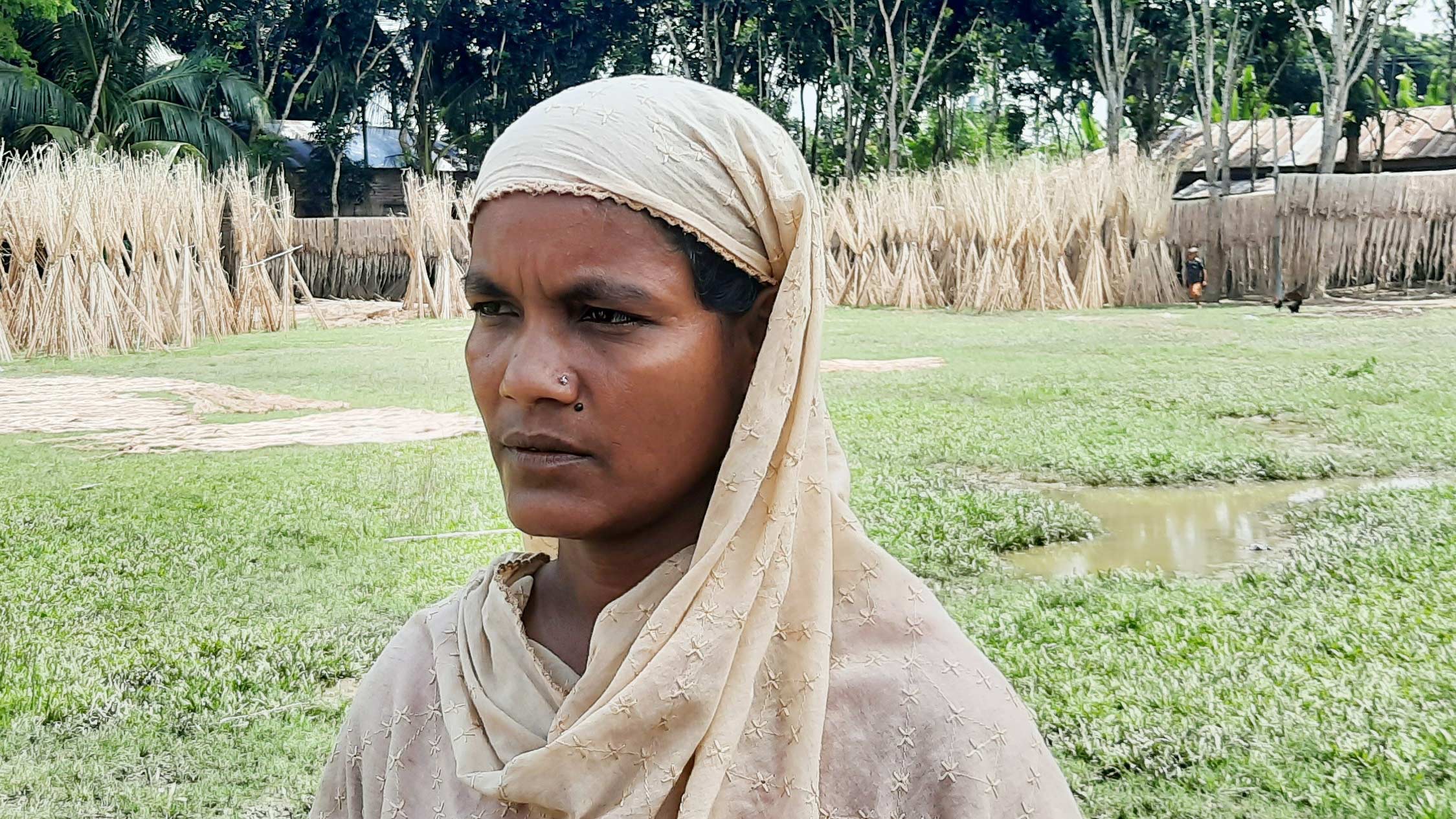 আয়ার চাকরি পেতে ছয় লাখ টাকা ঘুষ