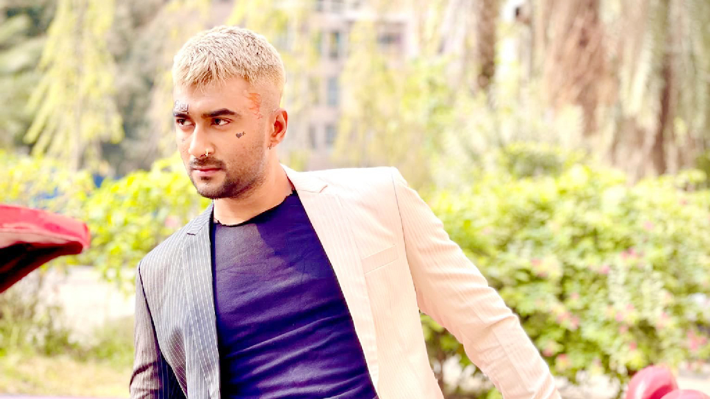 ঈদে রোশানের দুই সিনেমা