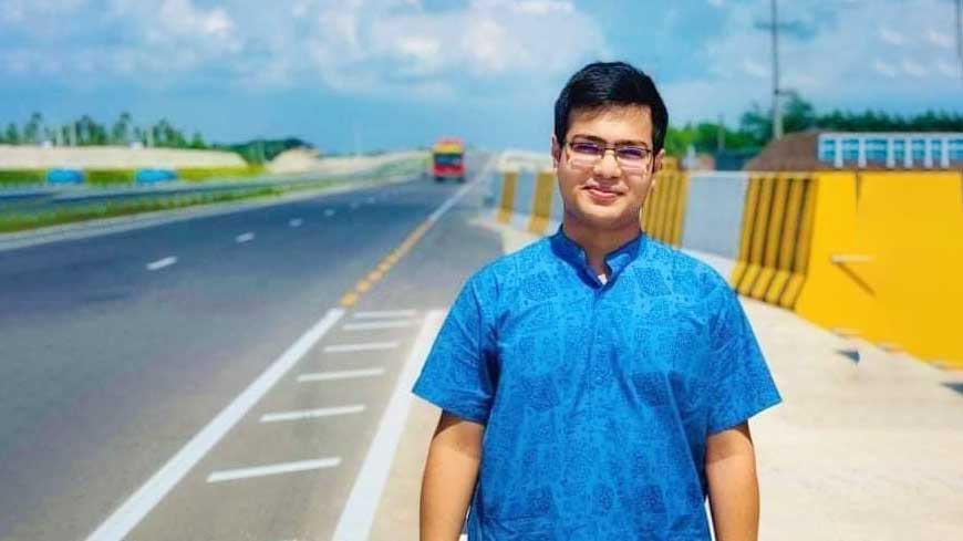 নিষেধাজ্ঞা অমান্য করে সৈকতে নেমে প্রাণ গেল শিক্ষার্থীর