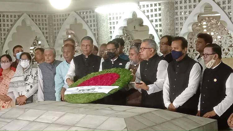 অসাম্প্রদায়িক বাংলাদেশ গড়তে শেখ হাসিনার নেতৃত্বে লড়াই চালিয়ে যেতে হবে: কাদের