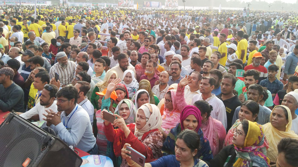 আওয়ামী লীগকে সরানোর পরিকল্পনা করে মন্ত্রিপরিষদও বানিয়েছে বিএনপি: স্বরাষ্ট্রমন্ত্রী