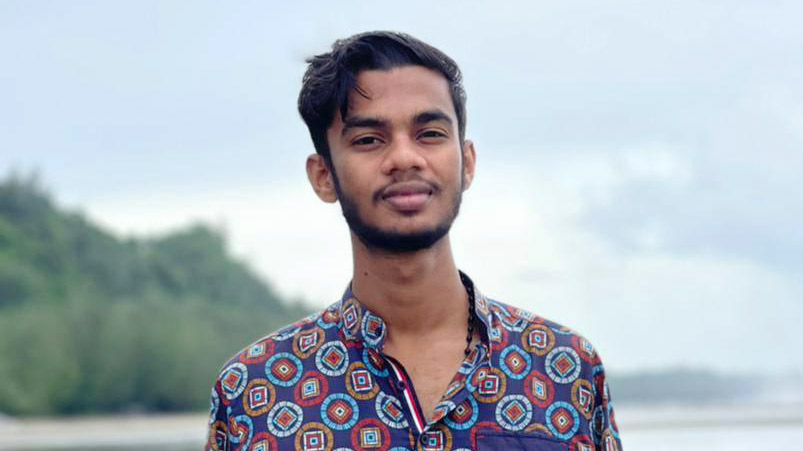 মোটরসাইকেল নিয়ন্ত্রণ হারিয়ে রাবি শিক্ষার্থীর মৃত্যু
