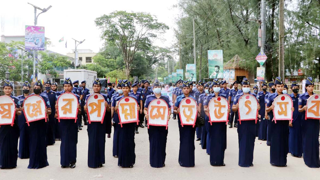 বর্ণাঢ্য আয়োজনে পদ্মা সেতুর উদ্বোধন উদ্‌যাপন