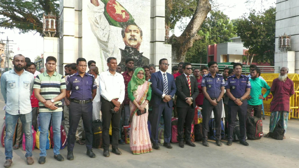 ঝড়ের কবলে পড়ে ভারতে আটক আরও ২৬ বাংলাদেশি জেলেকে ফেরত