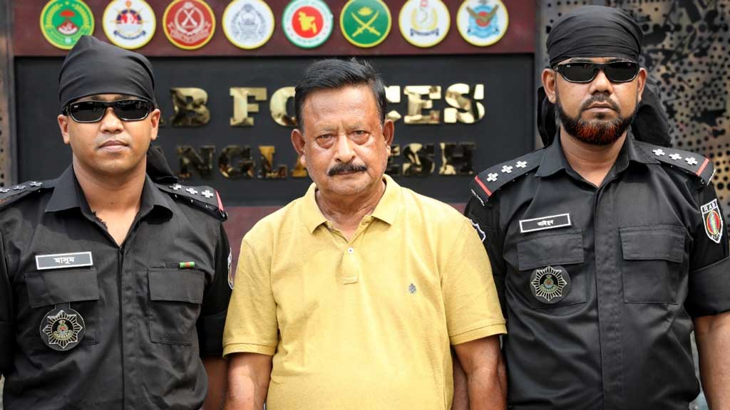 রায়ের ৩ দিনের মাথায় মৃত্যুদণ্ডের আসামি নজরুল গ্রেপ্তার