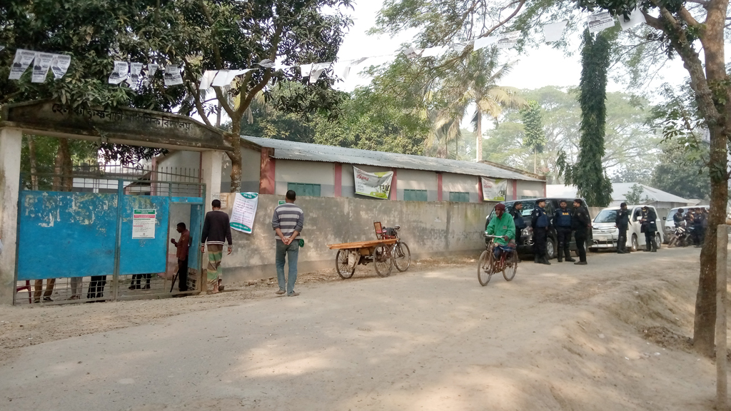 যশোর-৫: মনিরামপুরে ঈগলের ২ কর্মীকে কুপিয়ে জখম