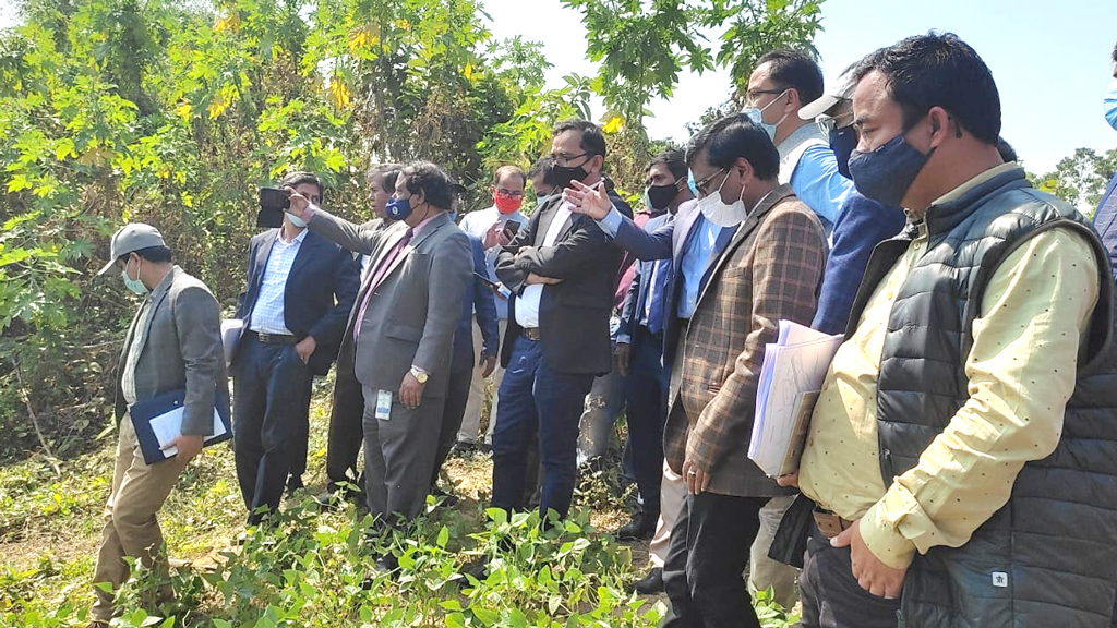 ফেনী নদীর পানি উত্তোলনের যথার্থতা পরিদর্শনে জেআরসি