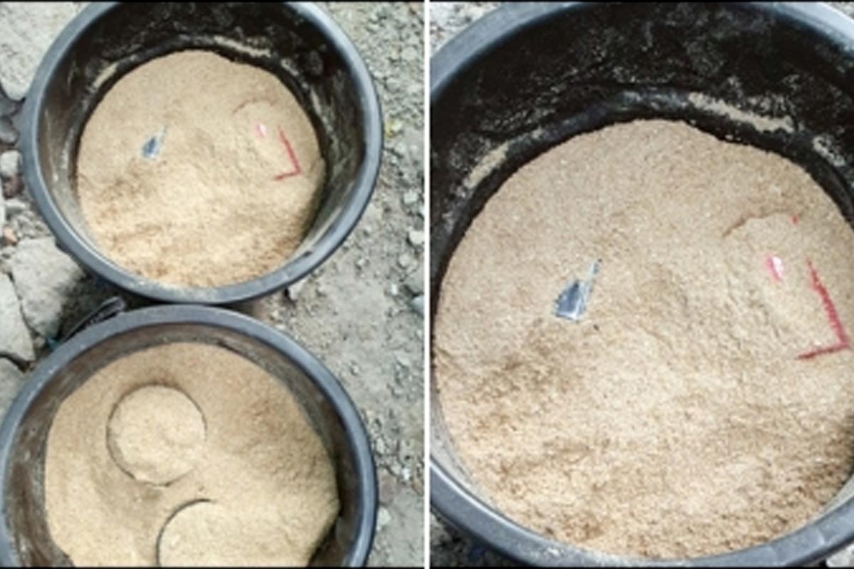 অবসরপ্রাপ্ত সেনা কর্মকর্তার বাড়ি থেকে বোমাসদৃশ বস্তু উদ্ধার
