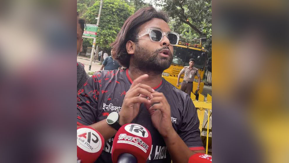 জুলাই যোদ্ধা আয়াসকে অপহরণ ও হত্যাচেষ্টার চেষ্টার অভিযোগ