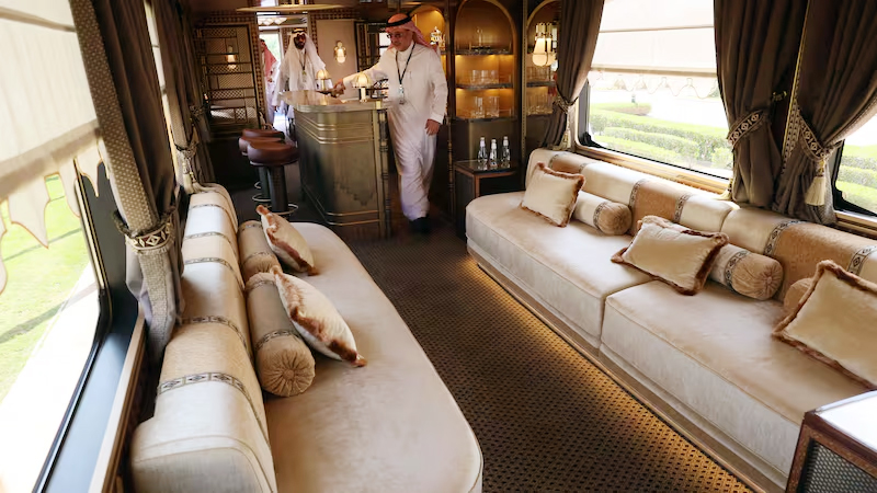 সৌদি আরবে চালু হচ্ছে মধ্যপ্রাচ্যের প্রথম পাঁচ তারকা ট্রেন