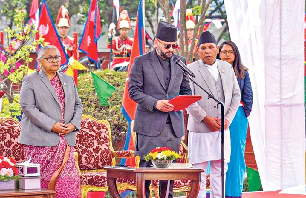 সর্বকনিষ্ঠ প্রধানমন্ত্রী হিসেবে শপথ নিলেন বালেন্দ্র