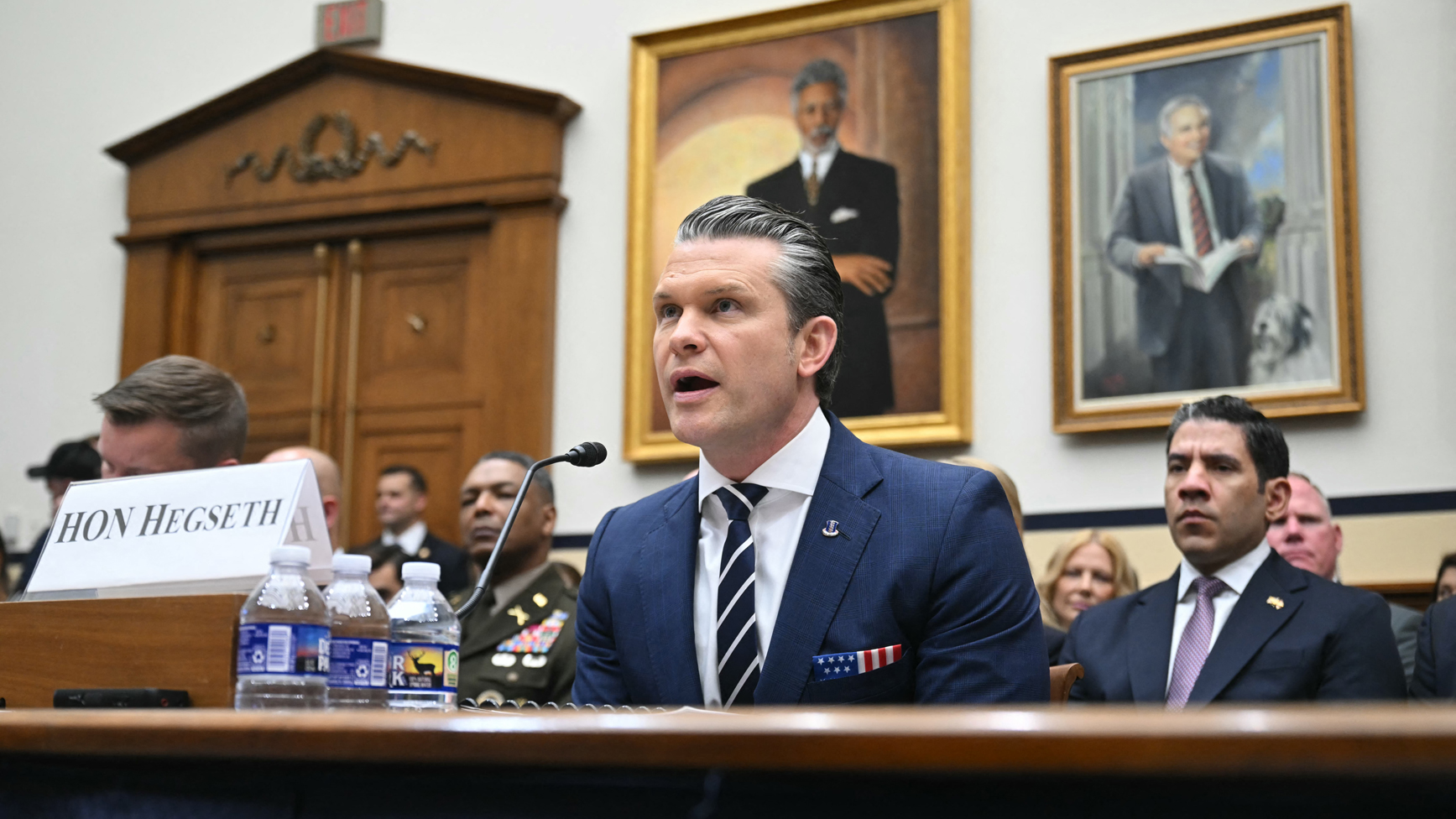 ইরান যুদ্ধে যুক্তরাষ্ট্রের ব্যয় ২৫০০ কোটি ডলার: পেন্টাগন