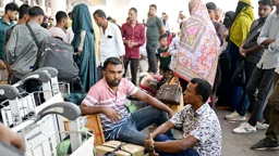 সৌদি বিমানবন্দরে বিধিনিষেধে ব্যাহত ১৪৬ ফ্লাইট, ভোগান্তিতে ২২ হাজারের বেশি যাত্রী