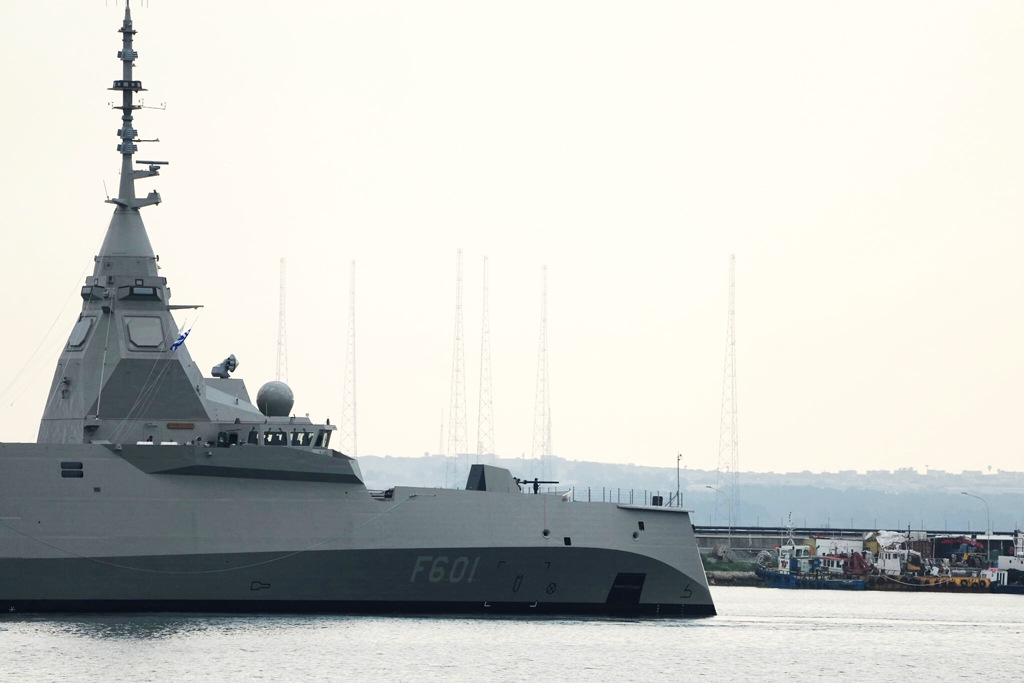 সাইপ্রাস রক্ষায় নৌবহর পাঠাচ্ছে ইউরোপের দেশগুলো