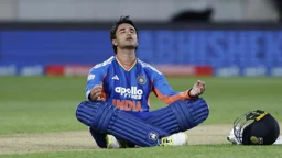 অভিষেকের বিস্ফোরক সেঞ্চুরি, নিউজিল্যান্ডকে দুমড়ে-মুচড়ে দিল ভারত