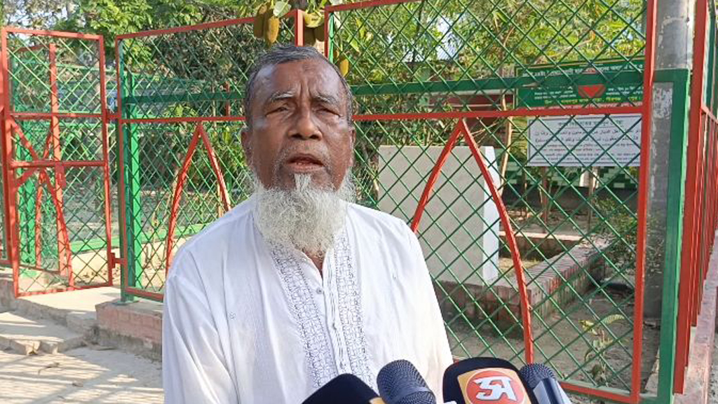 আমার ছেলেকে যেভাবে হত্যা করা হয়েছে, দোষীদেরও যেন সেভাবে হত্যা করা হয়: আবু সাঈদের বাবা