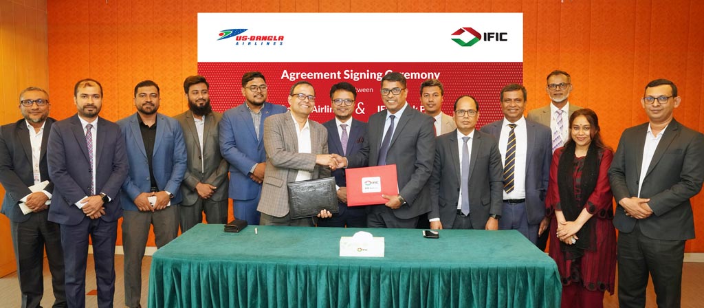 আইএফআইসি ব্যাংক ও ইউএস-বাংলা এয়ারলাইনসের মধ্যে চুক্তি