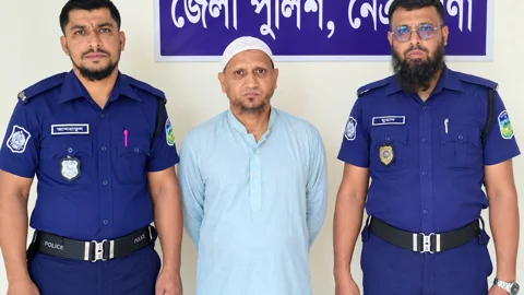 নেত্রকোনায় কিশোরকে বলাৎকারের অভিযোগে মাদ্রাসা পরিচালক গ্রেপ্তার
