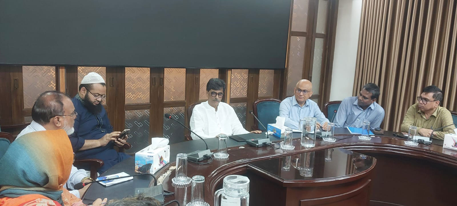বন্যাদুর্গত কৃষকদের বীজ ও ভ্যাকসিন বিতরণে অনিয়মে ‘জিরো টলারেন্স’: কৃষিমন্ত্রী