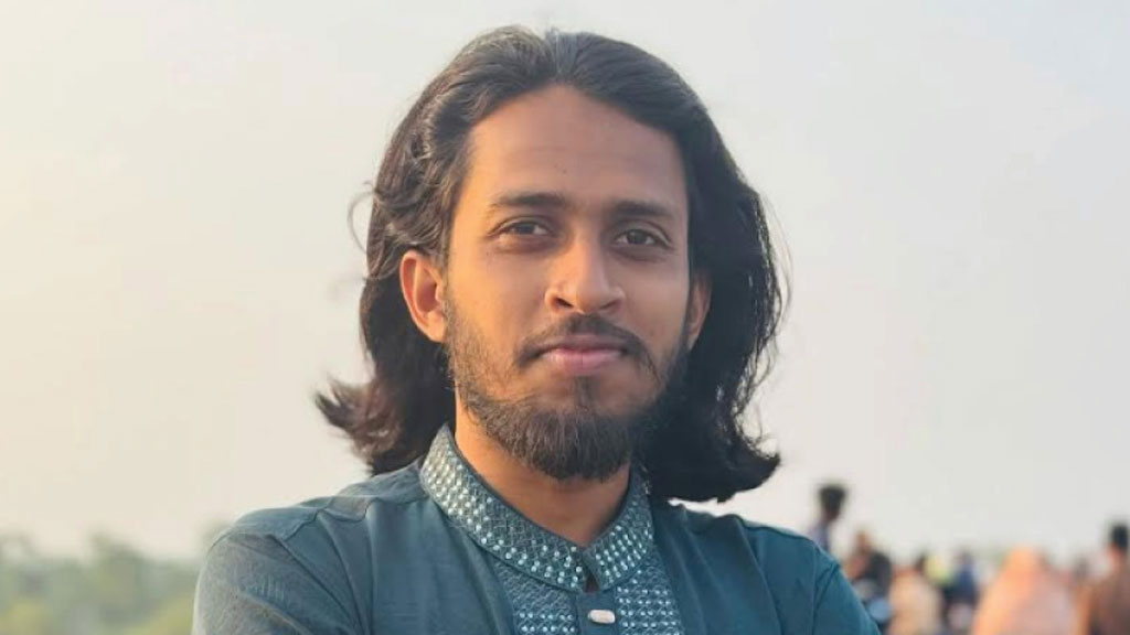 রবীন্দ্রসংগীত ব্যঙ্গ করে আম্মারের ‘রঠা সংগীত’