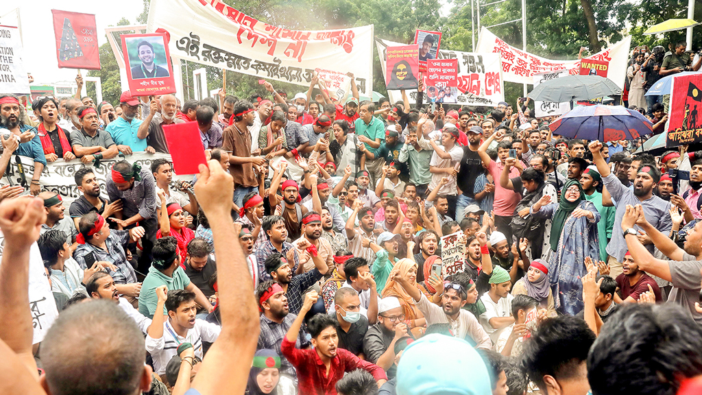 ফ্যাসিবাদী সরকার নেই, প্রবণতাও যেন না থাকে