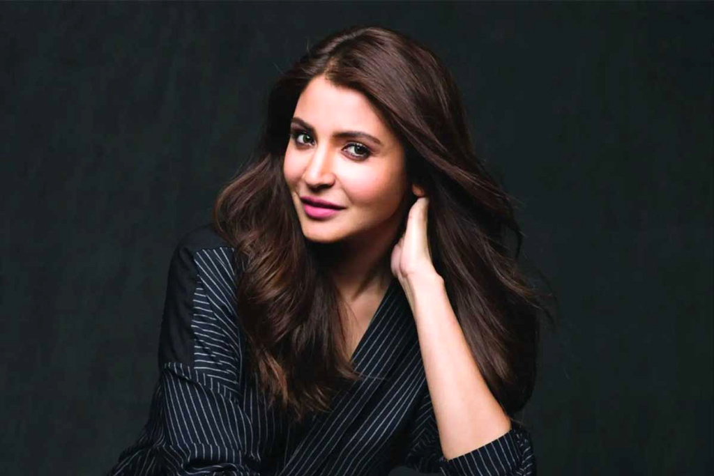 বিরতি কাটিয়ে ফিরছেন আনুশকা শর্মা