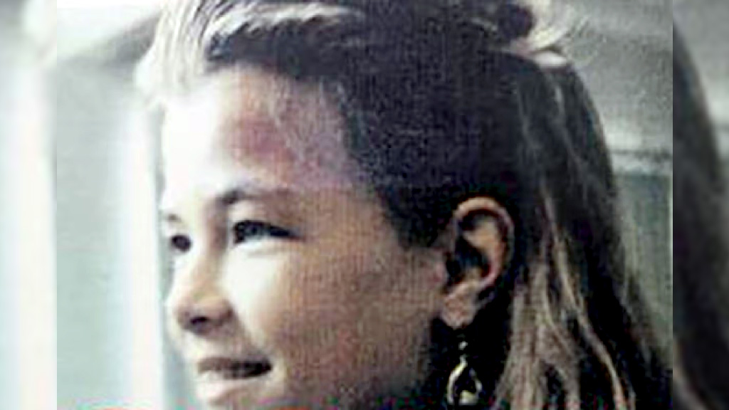 ১৩ বছরে নিখোঁজ মার্কিন কিশোরীকে ৪৪-এ জীবিত উদ্ধার