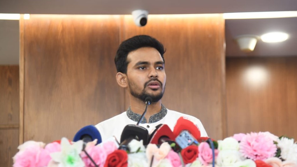 নির্বাচনে অংশ নেবেন না আসিফ মাহমুদ