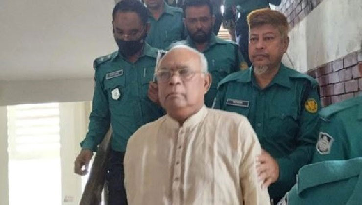 মোহাম্মদপুরে আওয়ামী লীগের সাবেক এমপিকে ধরে দিল ছাত্রদল নেতা কর্মীরা