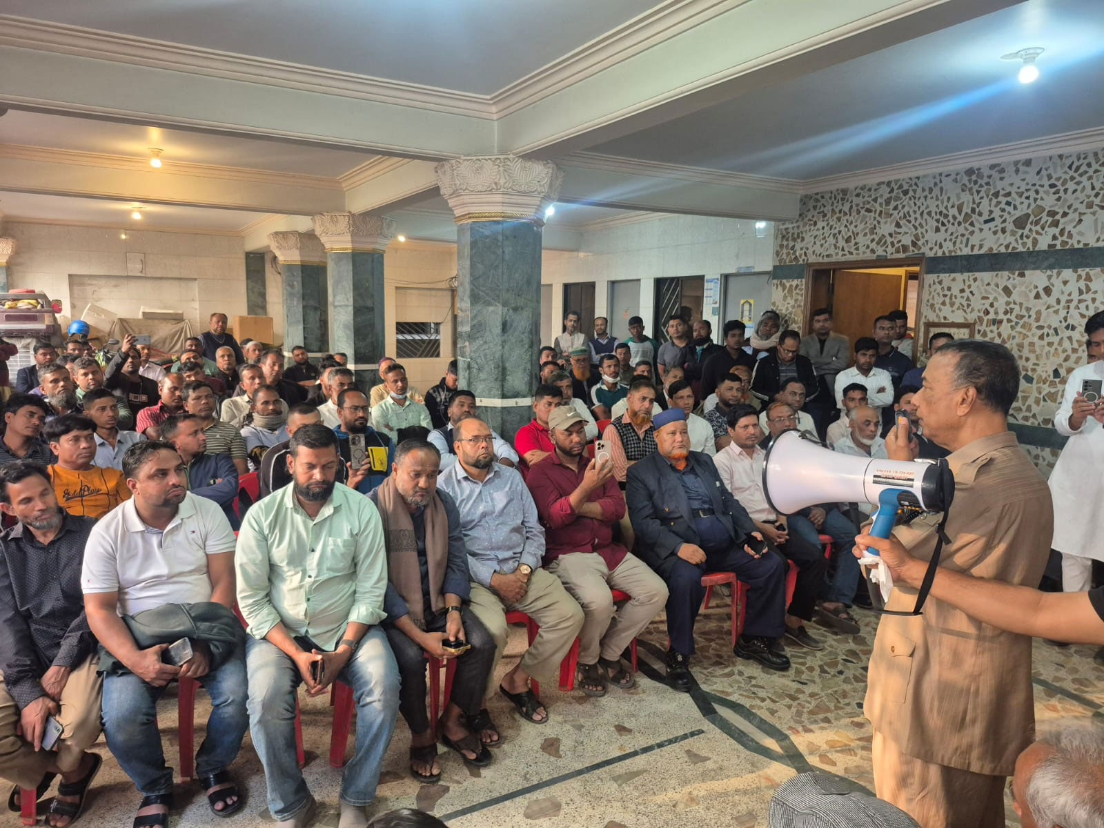 ধানের শীষ প্রতীকের প্রার্থীকে বিজয়ী করতে নেতা-কর্মীদের প্রতি গোলাম আকবরের আহ্বান