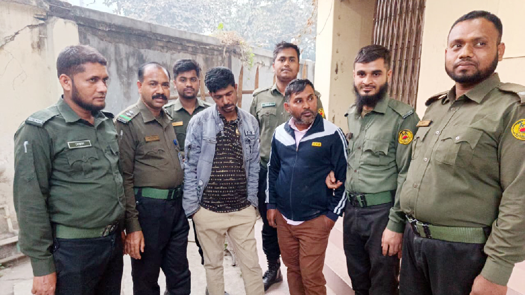 বিআরটিএ ইকুরিয়ায় অভিযান, ২ দালালের কারাদণ্ড