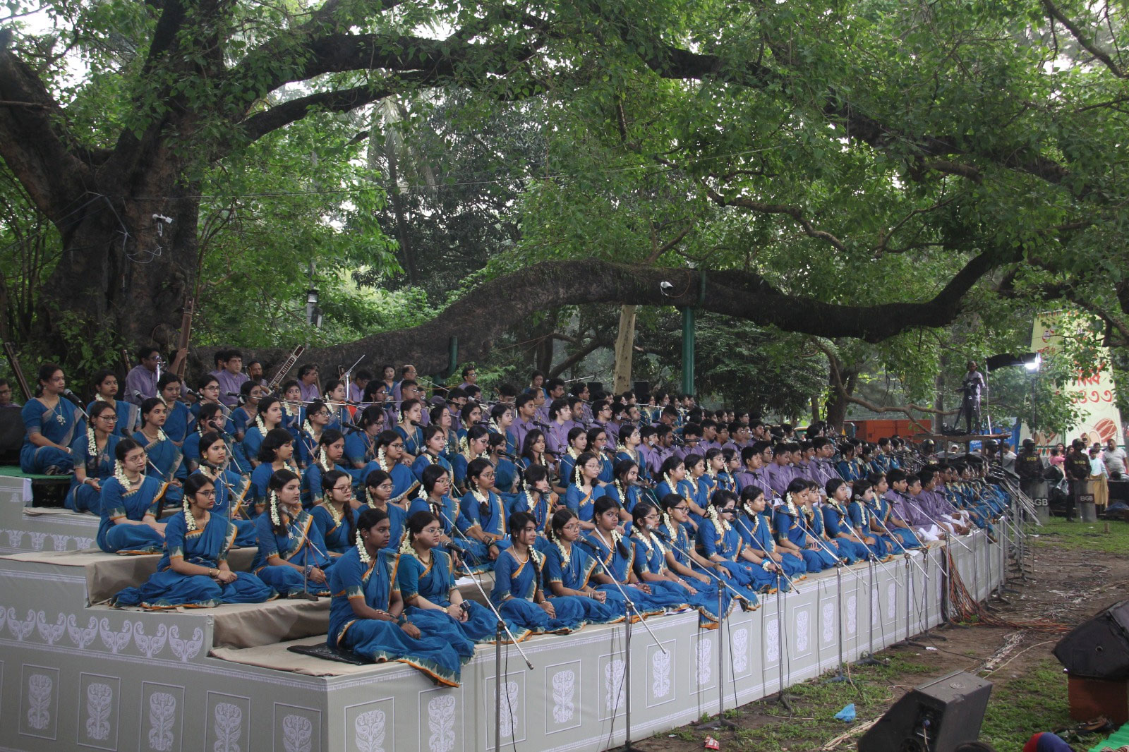 আজ পয়লা বৈশাখ: প্রাণে প্রাণে ছড়িয়ে যাবে নতুন আলো