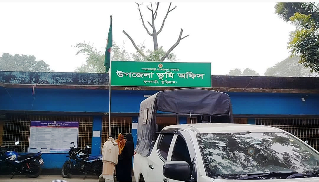 ফুলবাড়ীতে অবৈধ বালু পরিবহনের দায়ে ট্রলিচালকের কারাদণ্ড