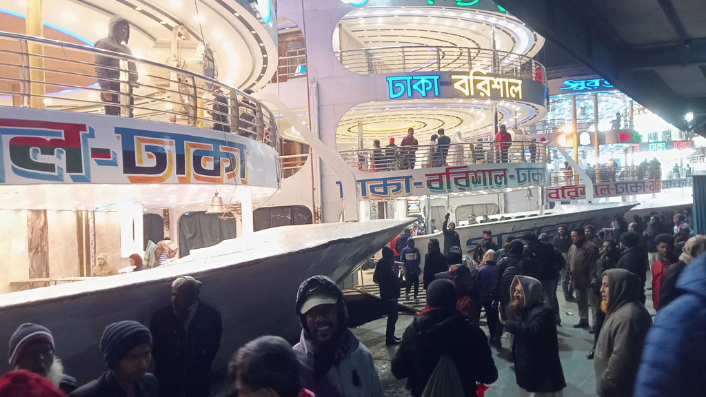 ঢাকা-বরিশাল রুটে লঞ্চ চলাচল শুরু