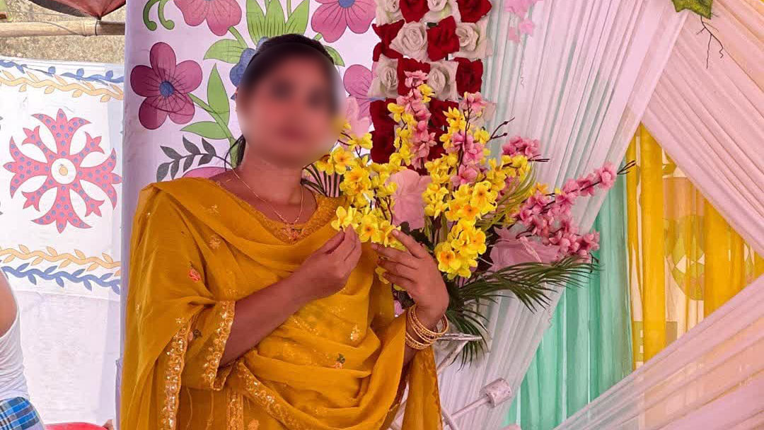 দুই সন্তান রেখে প্রেমিকের সঙ্গে উধাও প্রবাসীর স্ত্রী