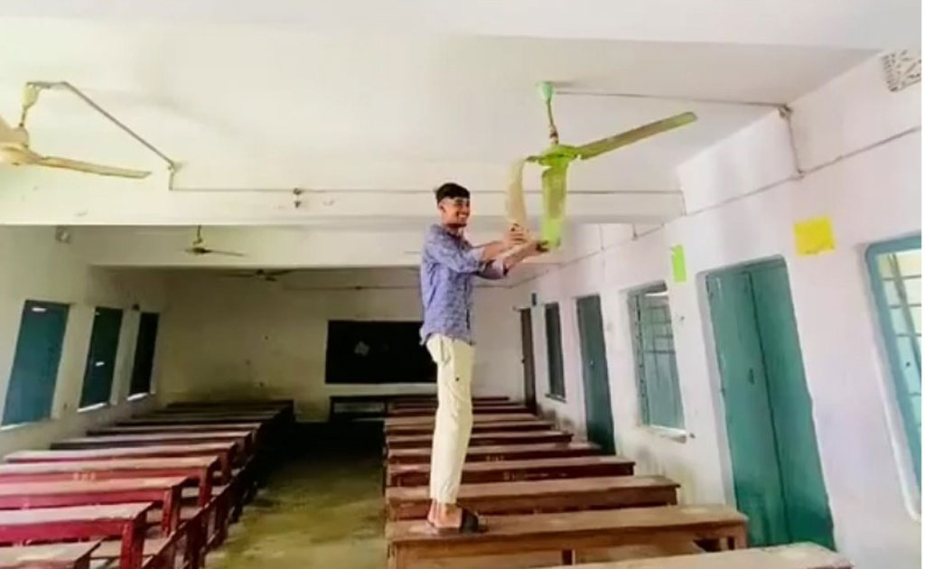 বিদায়ের দিনে স্কুলের ফ্যান-চেয়ার ভেঙে টিকটকে ছড়াল এসএসসি পরীক্ষার্থীরা