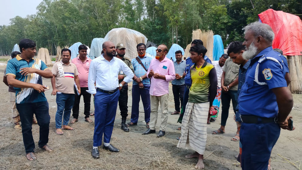 ভূঞাপুরে অবৈধ বালু উত্তোলনের দায়ে জরিমানা