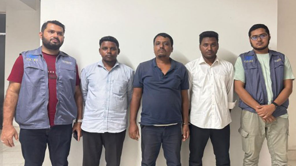 চাকরির প্রলোভন ও টেলিগ্রাম ফাঁদে কোটি টাকা প্রতারণা, গ্রেপ্তার ৩