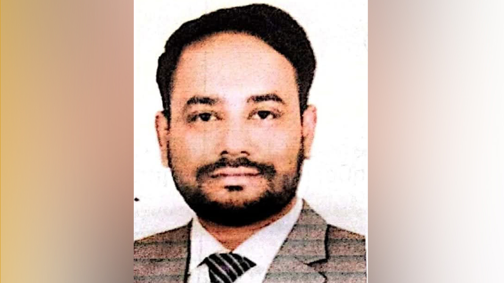 নিয়োগের নামে টাকা আত্মসাতের অভিযোগ, চবির অফিস সহকারী বরখাস্ত