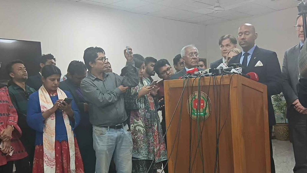 ইসির ব্যালট প্রকল্পে ২০ লাখ ডলার সহায়তা দেবে কানাডা