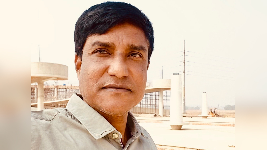 ধামইরহাটে ইউপি চেয়ারম্যান লাকী গ্রেপ্তার
