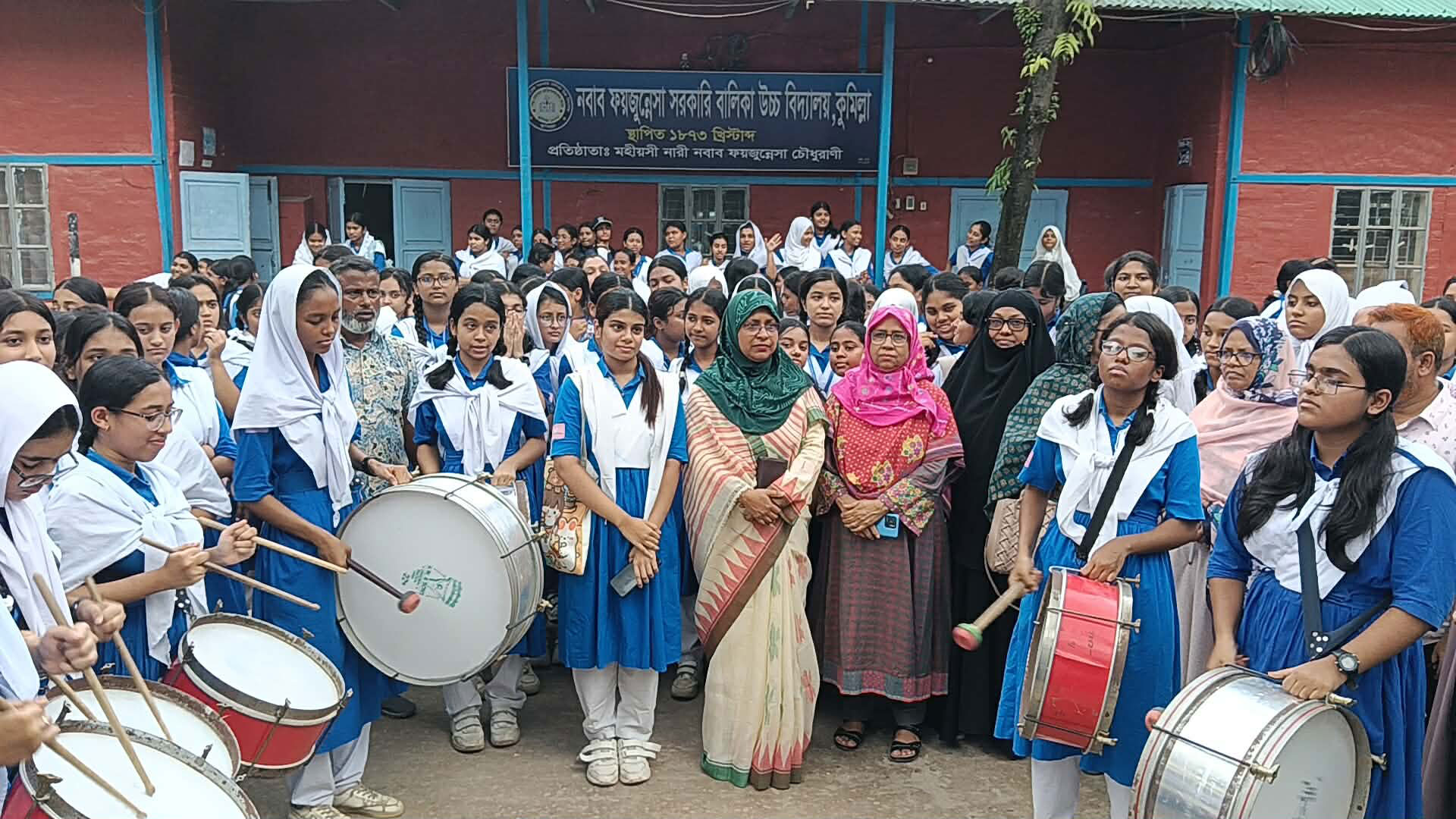 কুমিল্লা বোর্ডে এসএসসিতে পাসের হার ৬৫.৪২ শতাংশ, এগিয়ে মেয়েরা