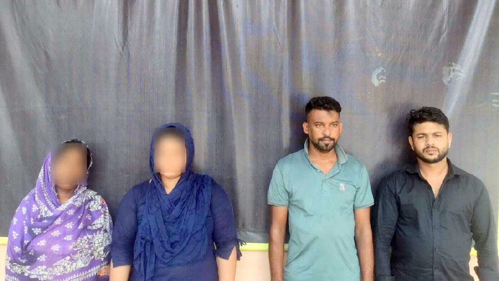কুমিল্লায় র‍্যাবের অভিযানে গাঁজাসহ গ্রেপ্তার ৪