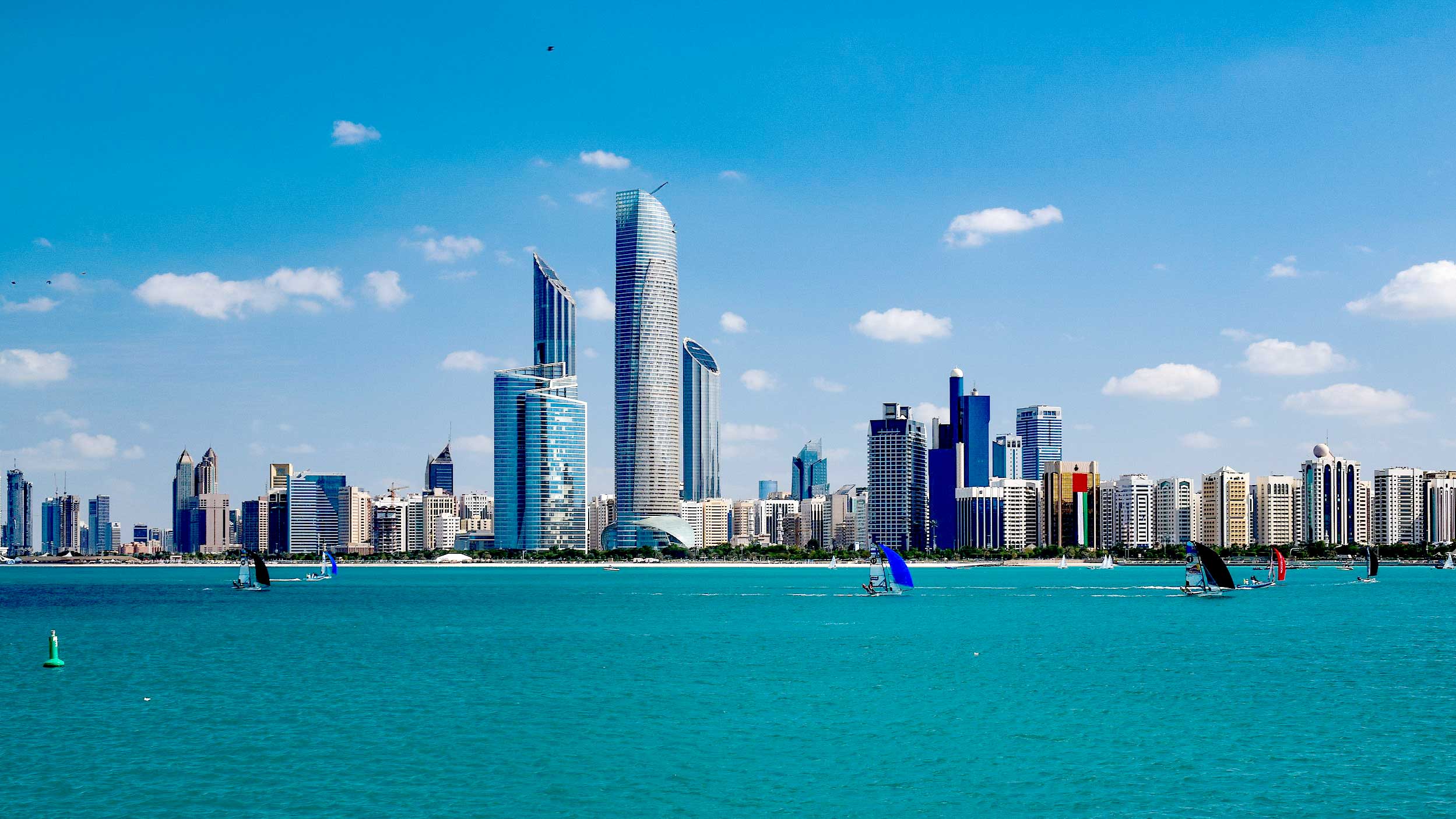 আবুধাবি ভ্রমণের আগে যা জানা জরুরি