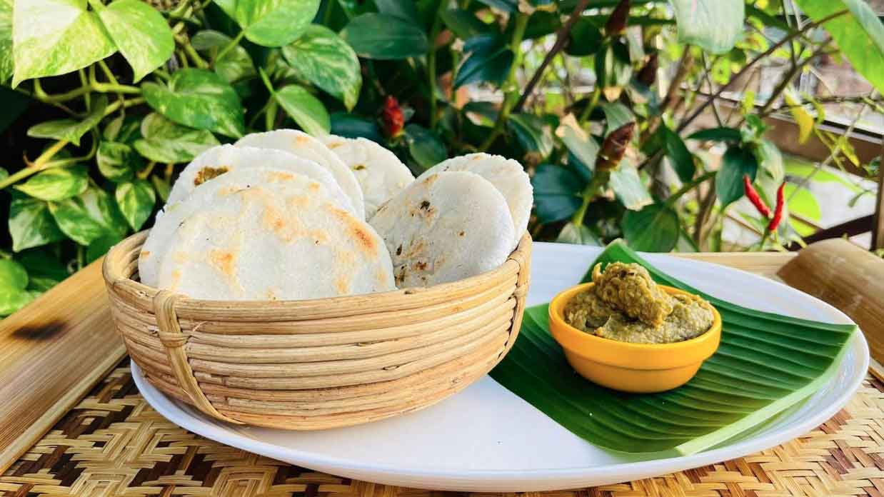 চ্যাপা শুঁটকির পিঠা