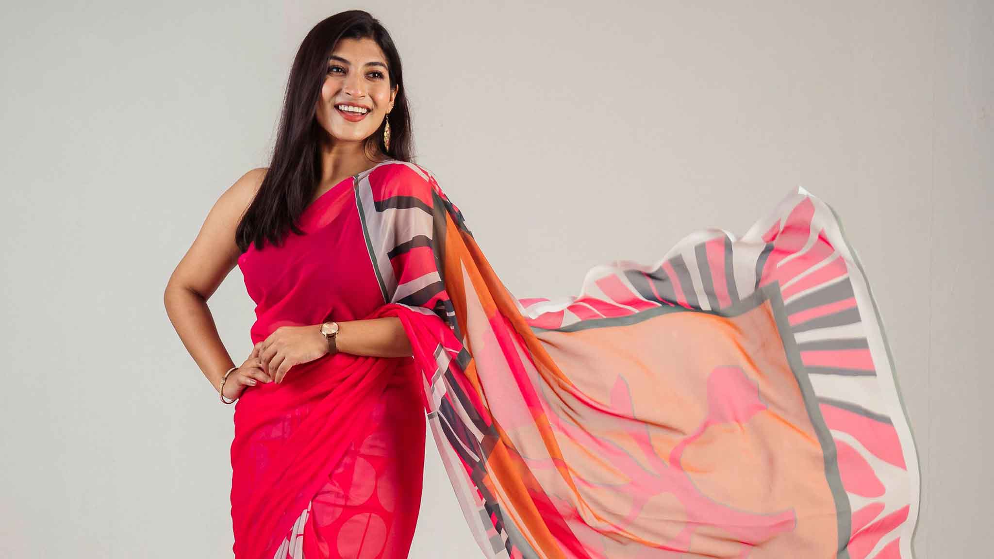 এবারের ঈদে যেসব রঙের পোশাক কিনতে পারেন