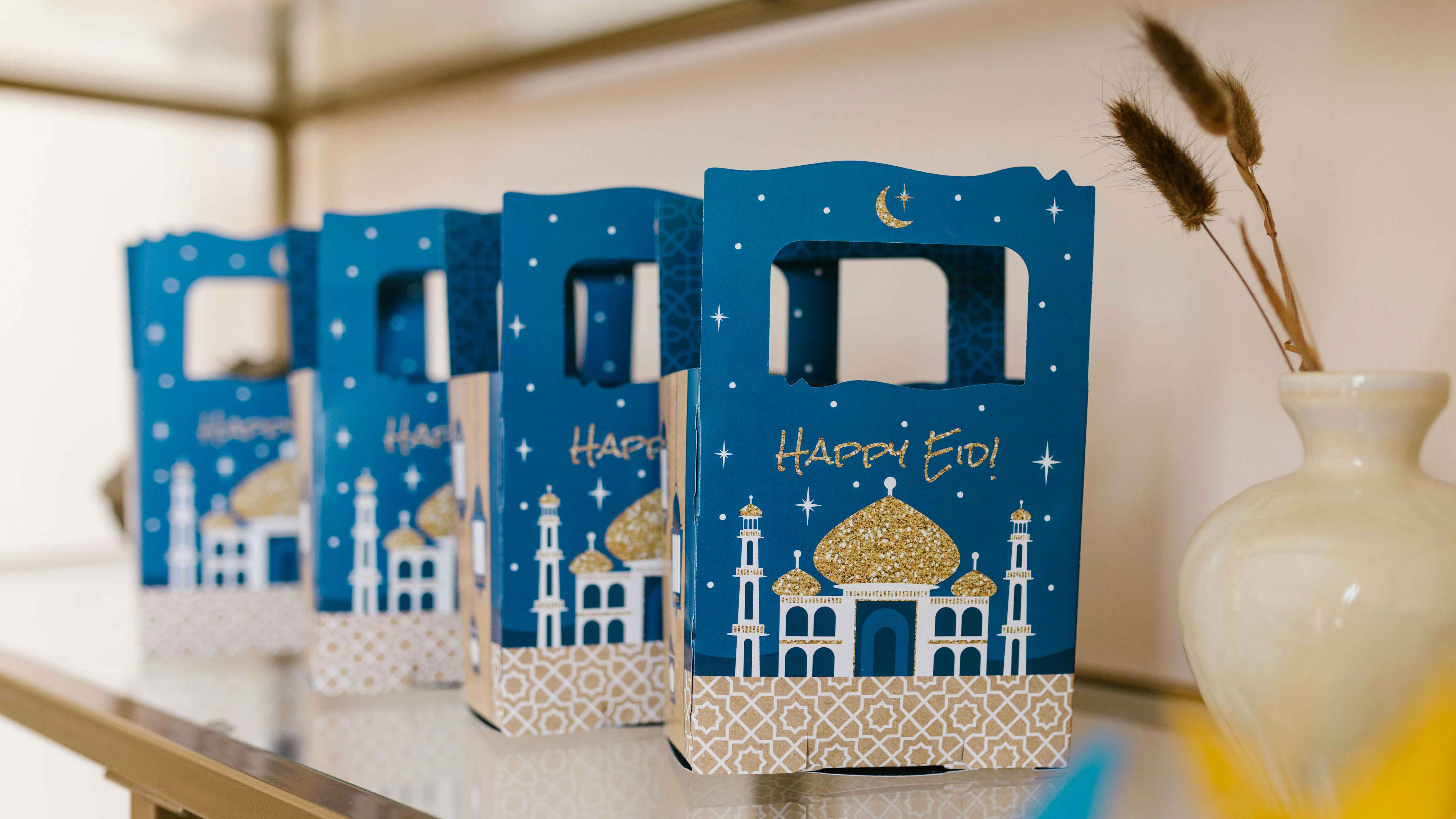 উৎসবে সাজিয়ে তুলুন অন্দরমহল