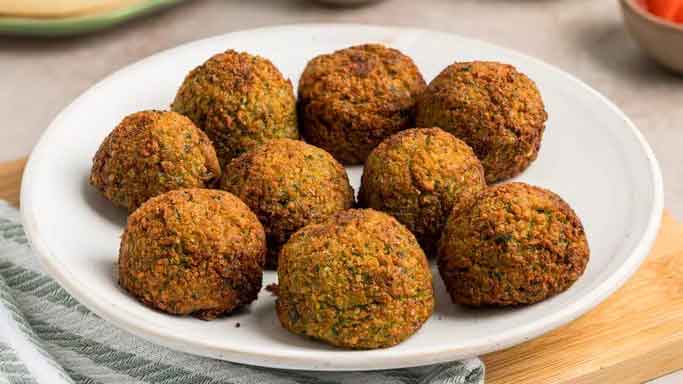 ঘরে অঙ্কুরিত শস্য দিয়ে তৈরি করুন ফালাফেল