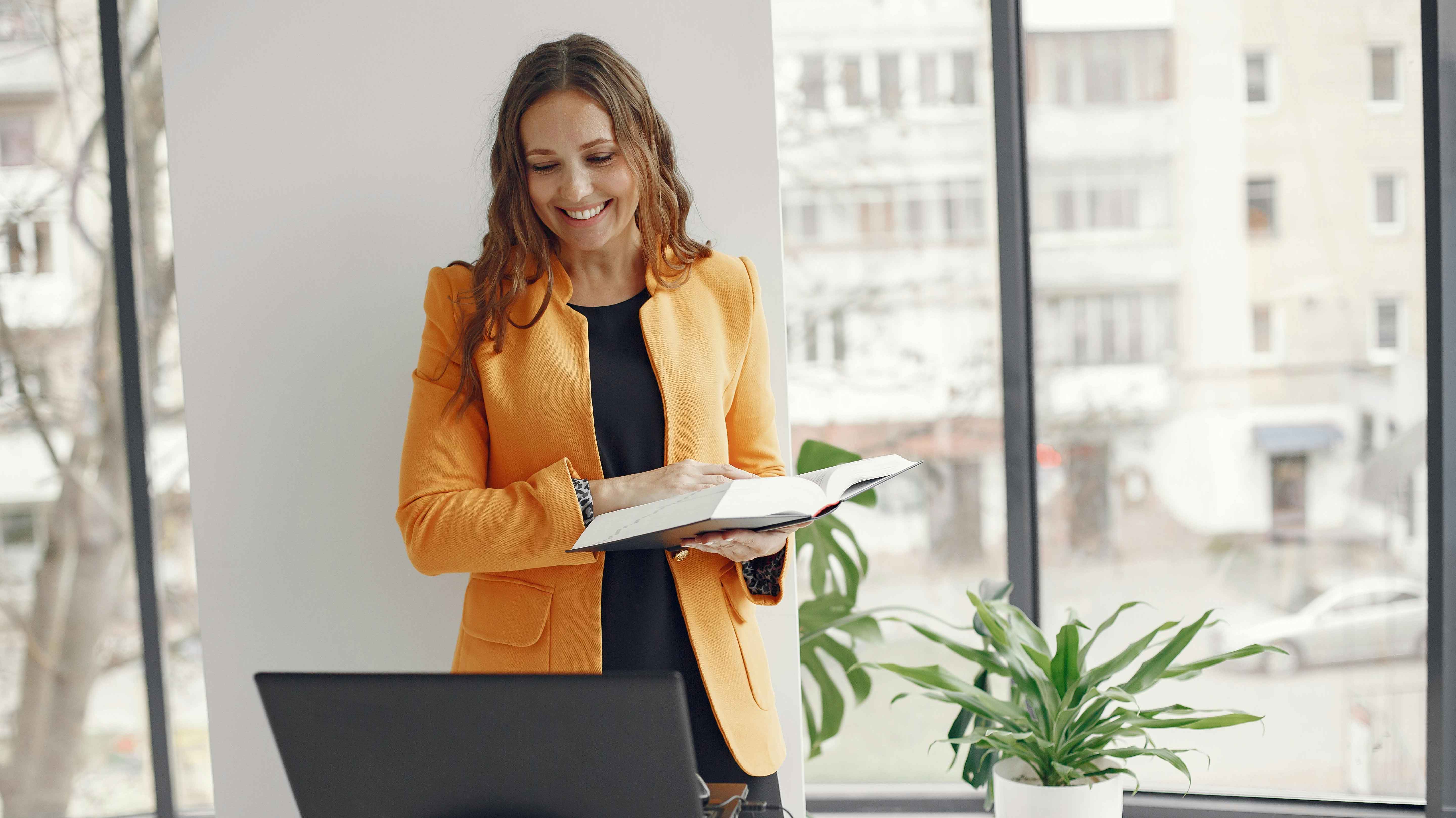 কর্মক্ষেত্রে নতুন বছরে হোক নতুন সংকল্প