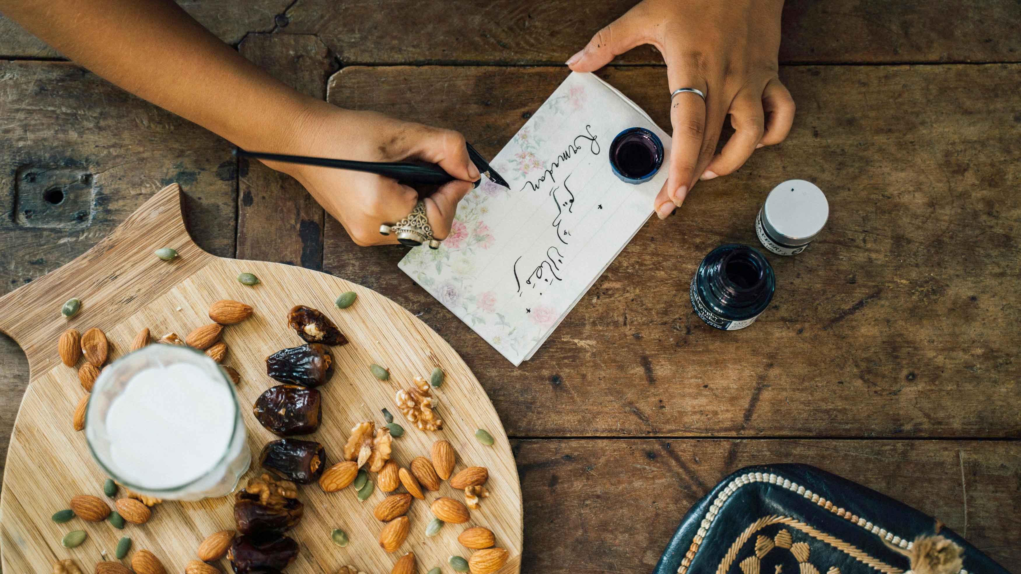 নিঃসঙ্গতায় কষ্ট না পেয়ে সময় কাজে লাগান